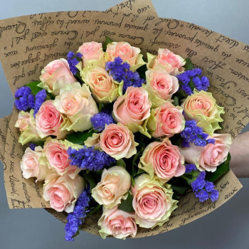 Mono bouquet of Top Gear roses and statice